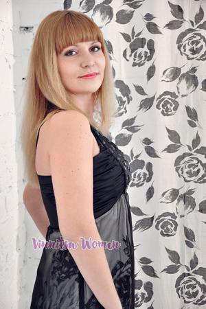 159339 - Elena Age: 39 - Ukraine