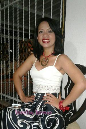 164360 - Katya Age: 38 - Colombia