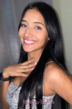 201584 - Daniela Age: 22 - Colombia