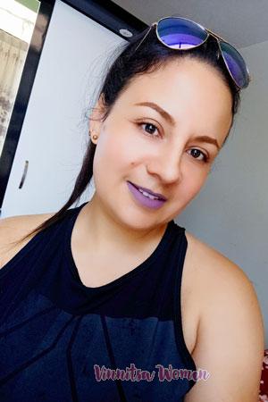208730 - Darling Age: 37 - Peru
