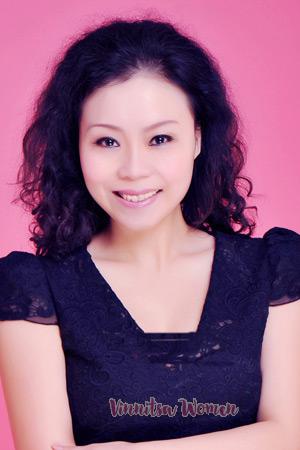 211884 - Eva Age: 49 - China