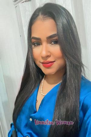 215449 - Andrea Age: 32 - Colombia