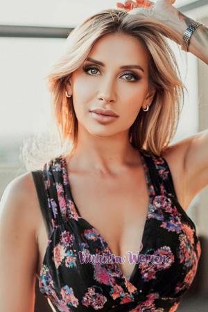 215621 - Victoria Age: 45 - Ukraine
