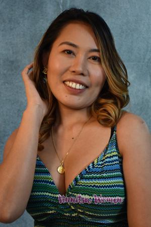 217136 - Jenjen (Jen) Age: 36 - Philippines