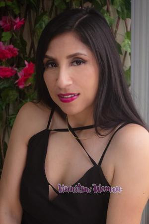 217910 - Magaly Age: 38 - Peru