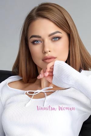 221215 - Anastasiia Age: 28 - Ukraine