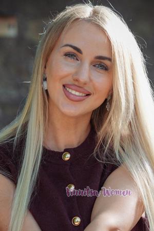 227937 - Anna Age: 42 - Ukraine